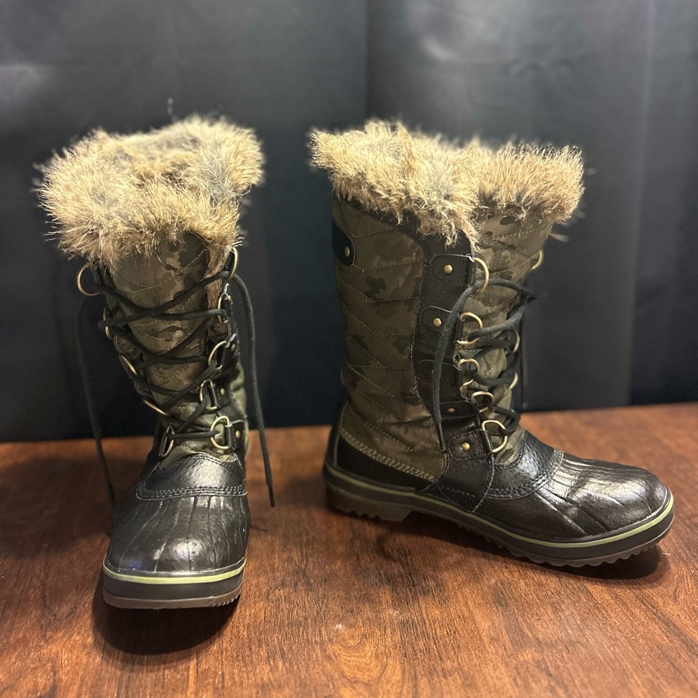 Sorel Women’s Tofino II Waterproof Boots